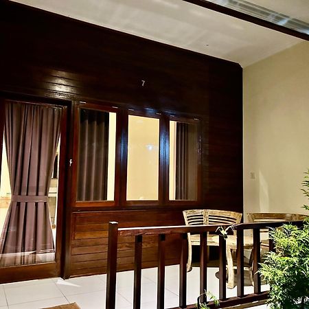 נוסה-למבונגן Nusa Garden Homestay מראה חיצוני תמונה