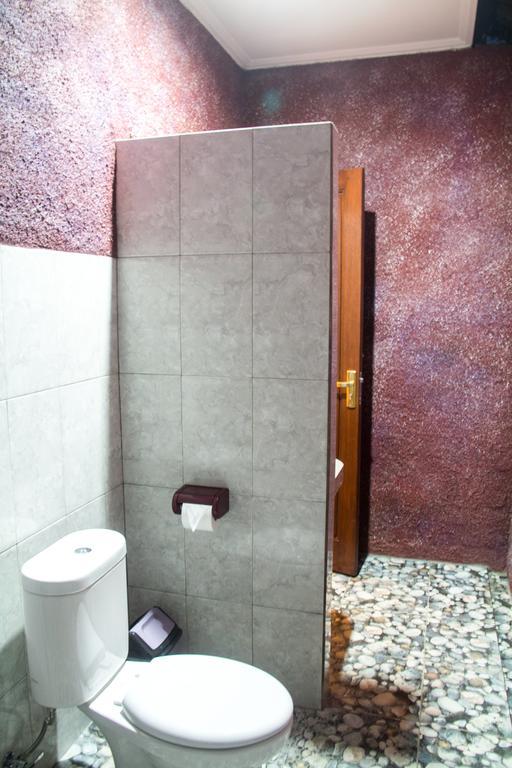 נוסה-למבונגן Nusa Garden Homestay מראה חיצוני תמונה