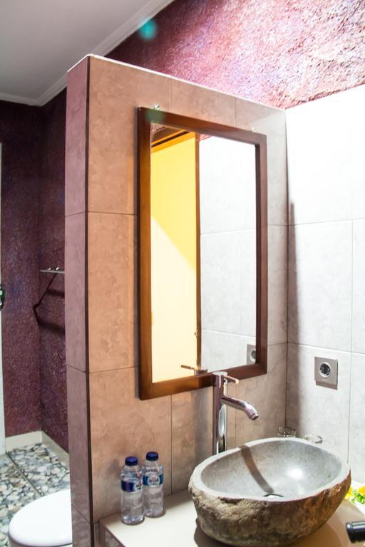 נוסה-למבונגן Nusa Garden Homestay מראה חיצוני תמונה