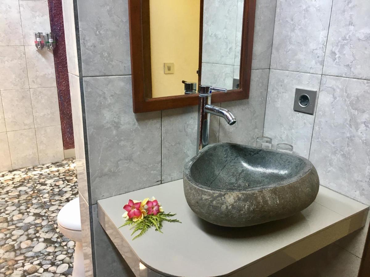 נוסה-למבונגן Nusa Garden Homestay מראה חיצוני תמונה